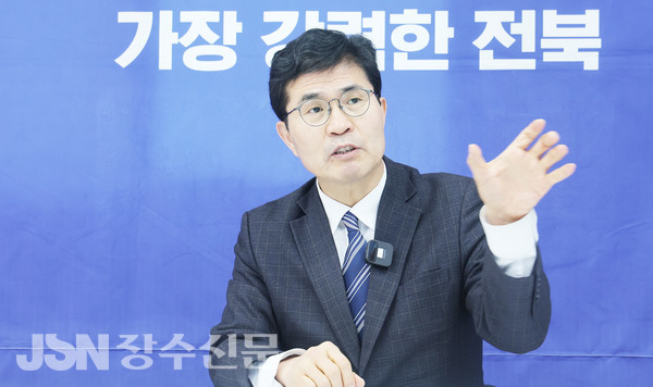 지난 10일 이원택 입후보 예장자와의 인터뷰가 진행됐다.